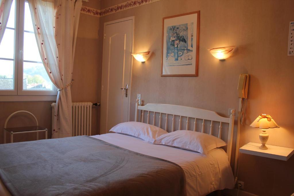 Logis Hotel Les Cimes Argelès-Gazost Pokoj fotografie